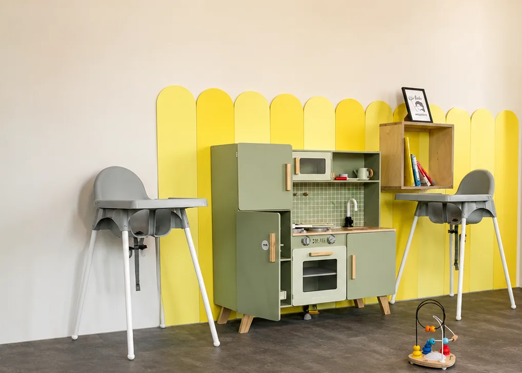Separate Spielecke mit Spielküche im MOLK Oldenburg